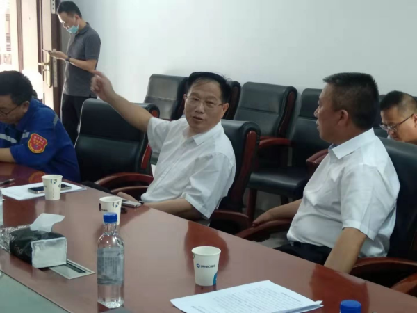 湖南蓝伯化工有限责任公司,优质活性石灰,电石,机制砂,砾石，湖南蓝伯化工有限责任公司