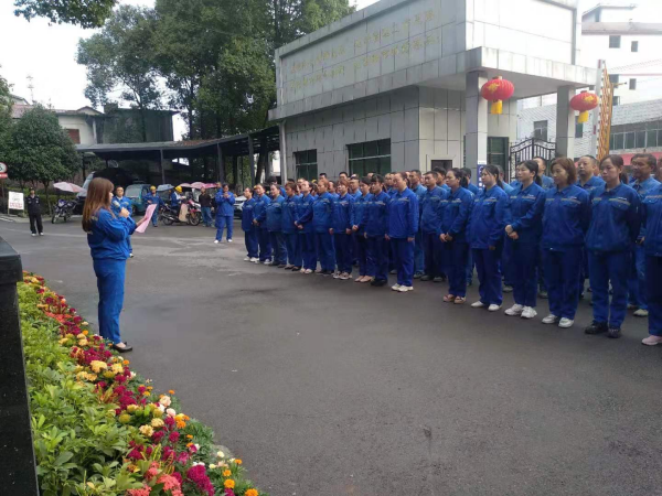 湖南蓝伯化工有限责任公司,优质活性石灰,电石,机制砂,砾石,湖南蓝伯化工有限责任公司 湖南蓝伯化工有限责任公司,优质活性石灰,电石,机制砂,砾石,湖南蓝伯化工有限责任公司