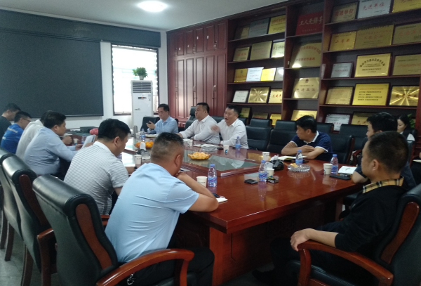 湖南蓝伯化工有限责任公司,优质活性石灰,电石,机制砂,湖南蓝伯化工有限责任公司