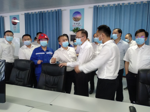 湖南蓝伯化工有限责任公司,优质活性石灰,电石,机制砂,湖南蓝伯化工有限责任公司