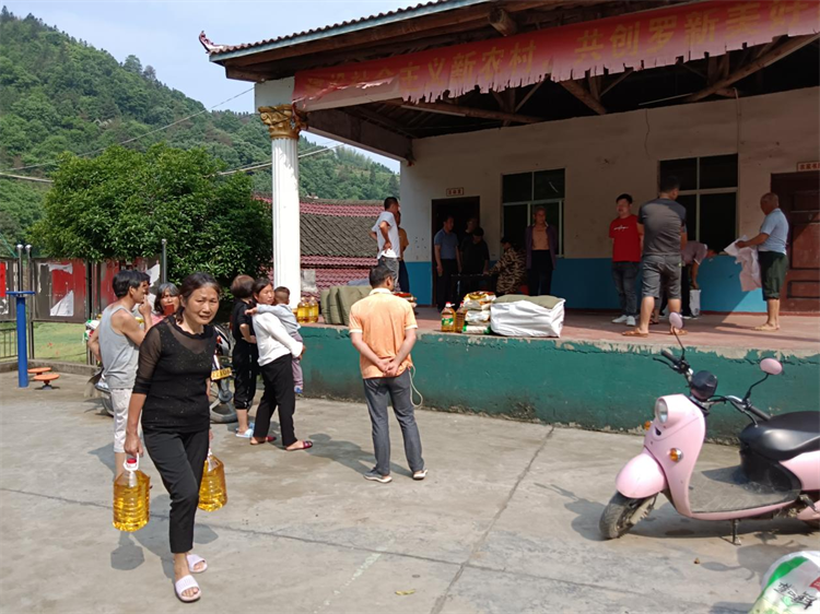 湖南蓝伯化工有限责任公司,优质活性石灰,电石,机制砂,湖南蓝伯化工有限责任公司