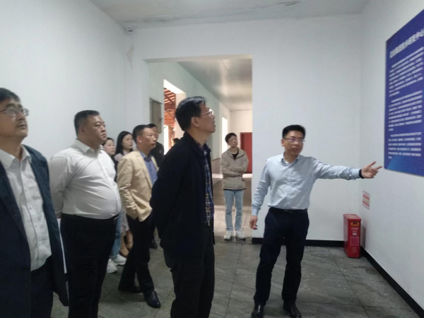 湖南蓝伯化工有限责任公司,优质活性石灰,电石,机制砂,湖南蓝伯化工有限责任公司