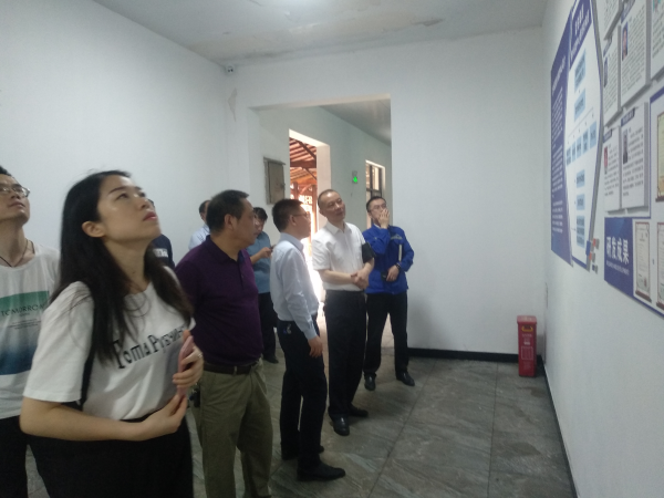 湖南蓝伯化工有限责任公司,优质活性石灰,电石,机制砂,湖南蓝伯化工有限责任公司 湖南蓝伯化工有限责任公司,优质活性石灰,电石,机制砂,湖南蓝伯化工有限责任公司